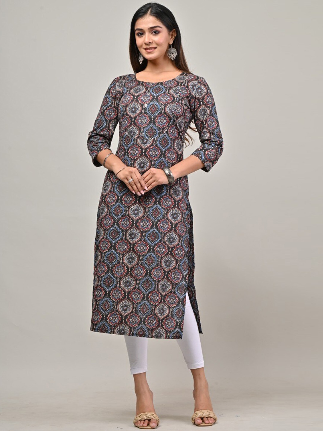 Swasti Women Black & Red Ethnic Motifs Printed Cotton Kurta