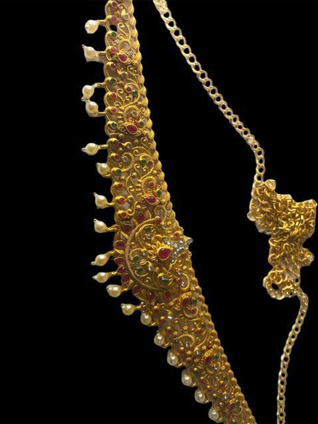 

LAFORWORD Gold-Toned & Red Brass Gold-Plated Necklace