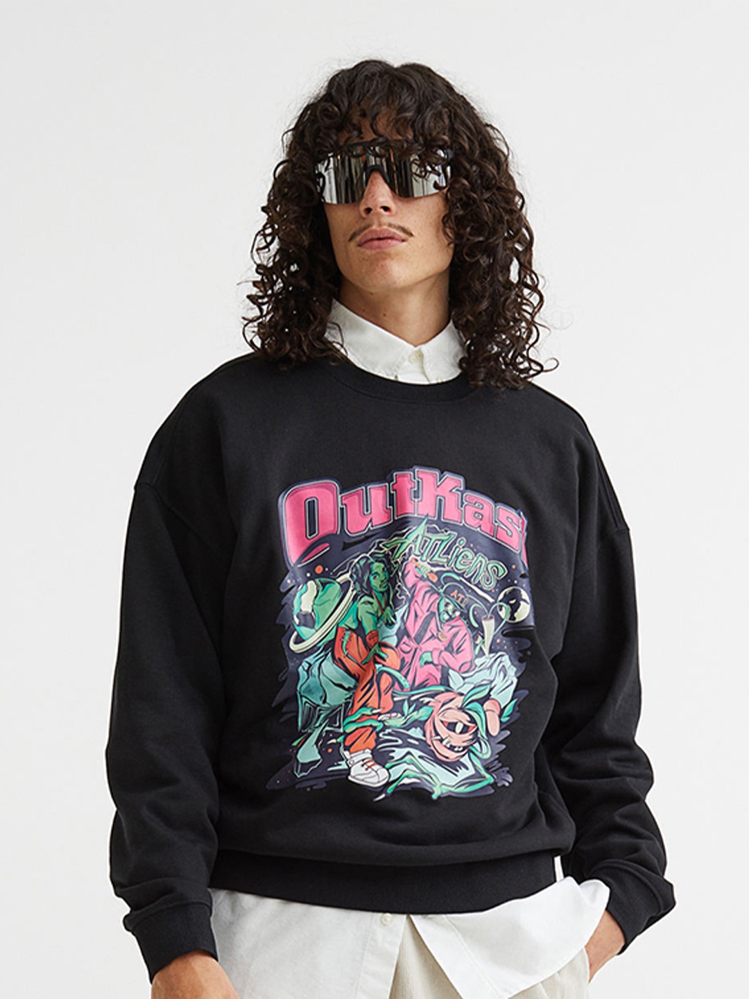 

Stranger Things x H&M Men Printed Relaxed Fit Sweatshirt, Black