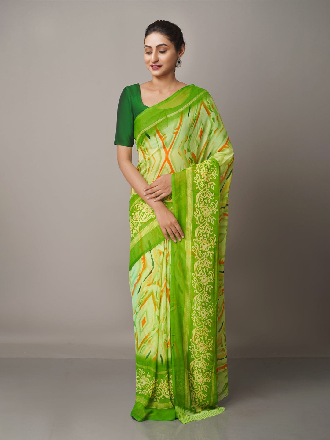 

Unnati Silks Abstract Block Print Saree With Unstitched Blouse, Green