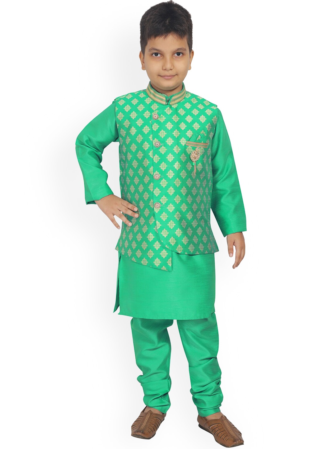 

KIDS FARM Boys Ethnic Motifs Dupion Silk Kurta with Pyjama, Green