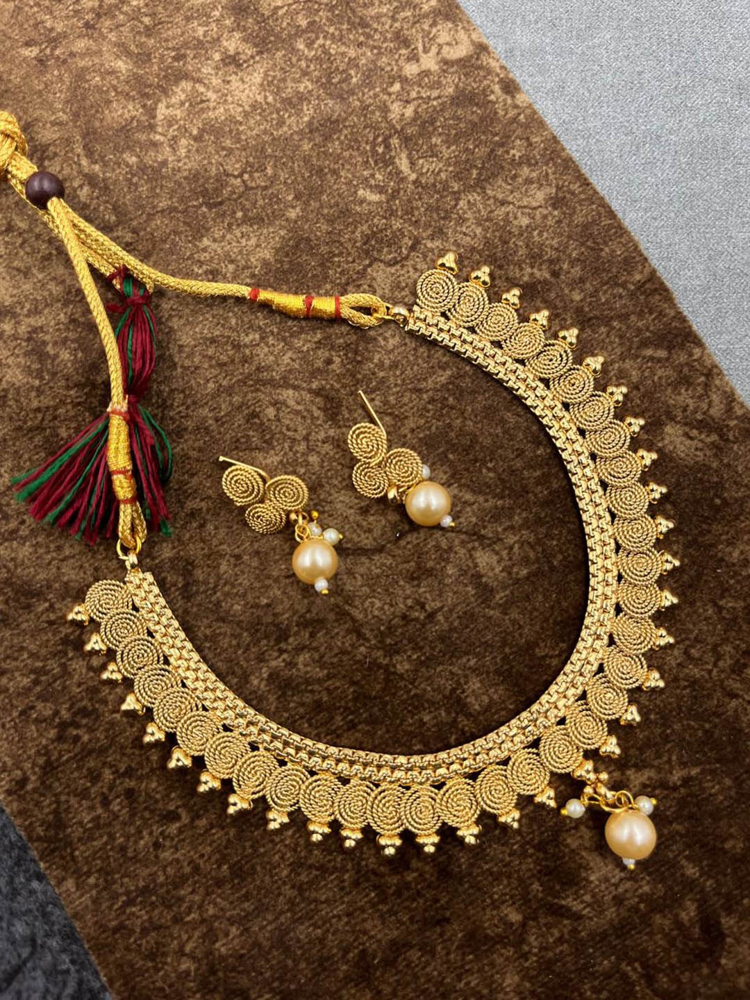 

LAFORWORD Gold-Plated & Beaded Jewellery Set