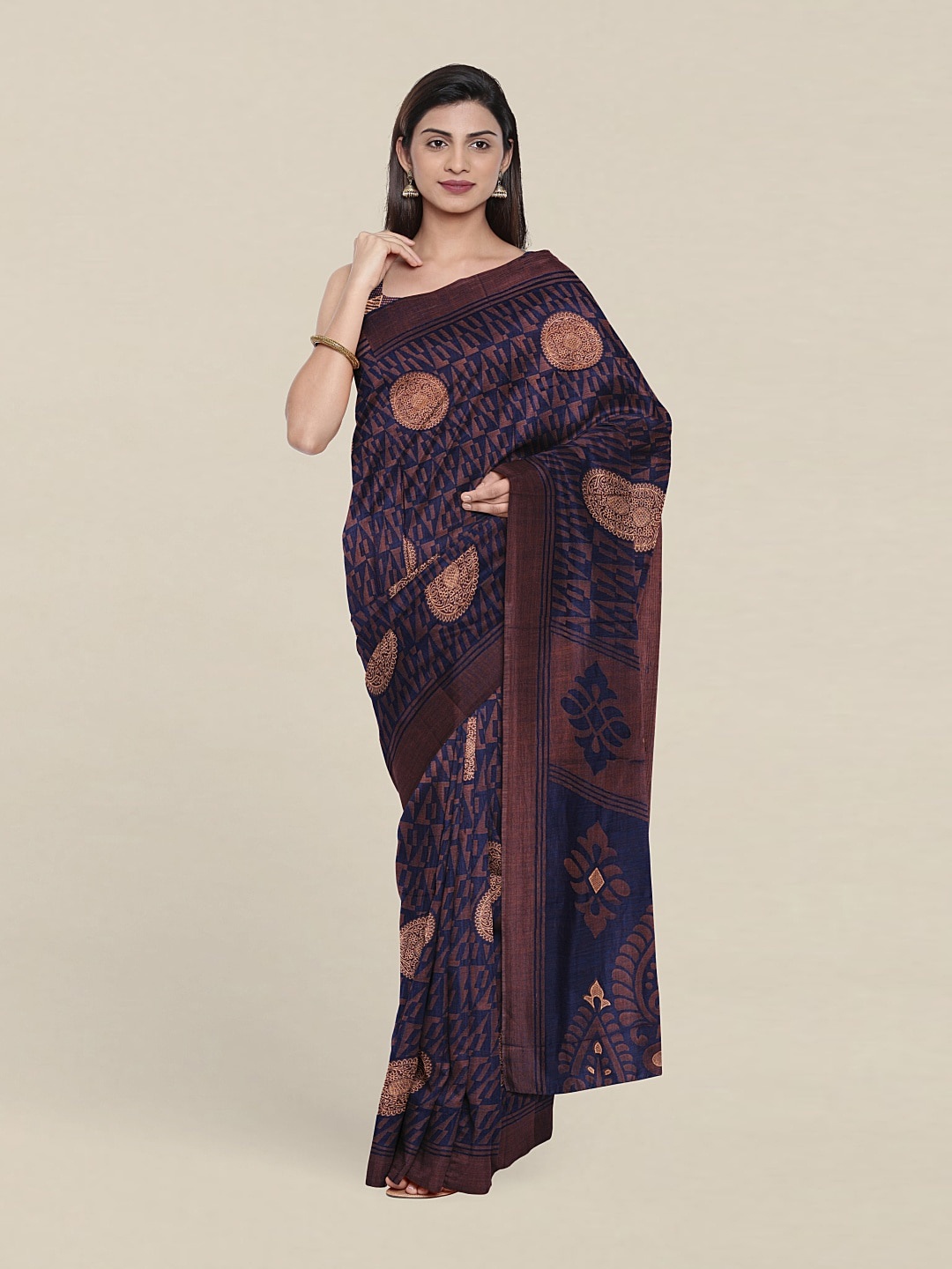 

Pothys Blue & Cream-Coloured Ethnic Motifs Saree