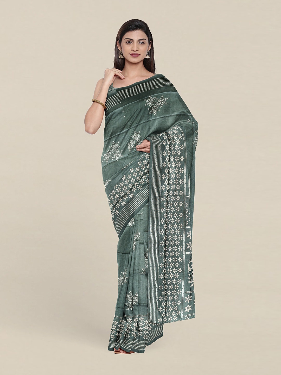 

Pothys Floral Print Pure Cotton Saree With Unstitched Blouse, Green