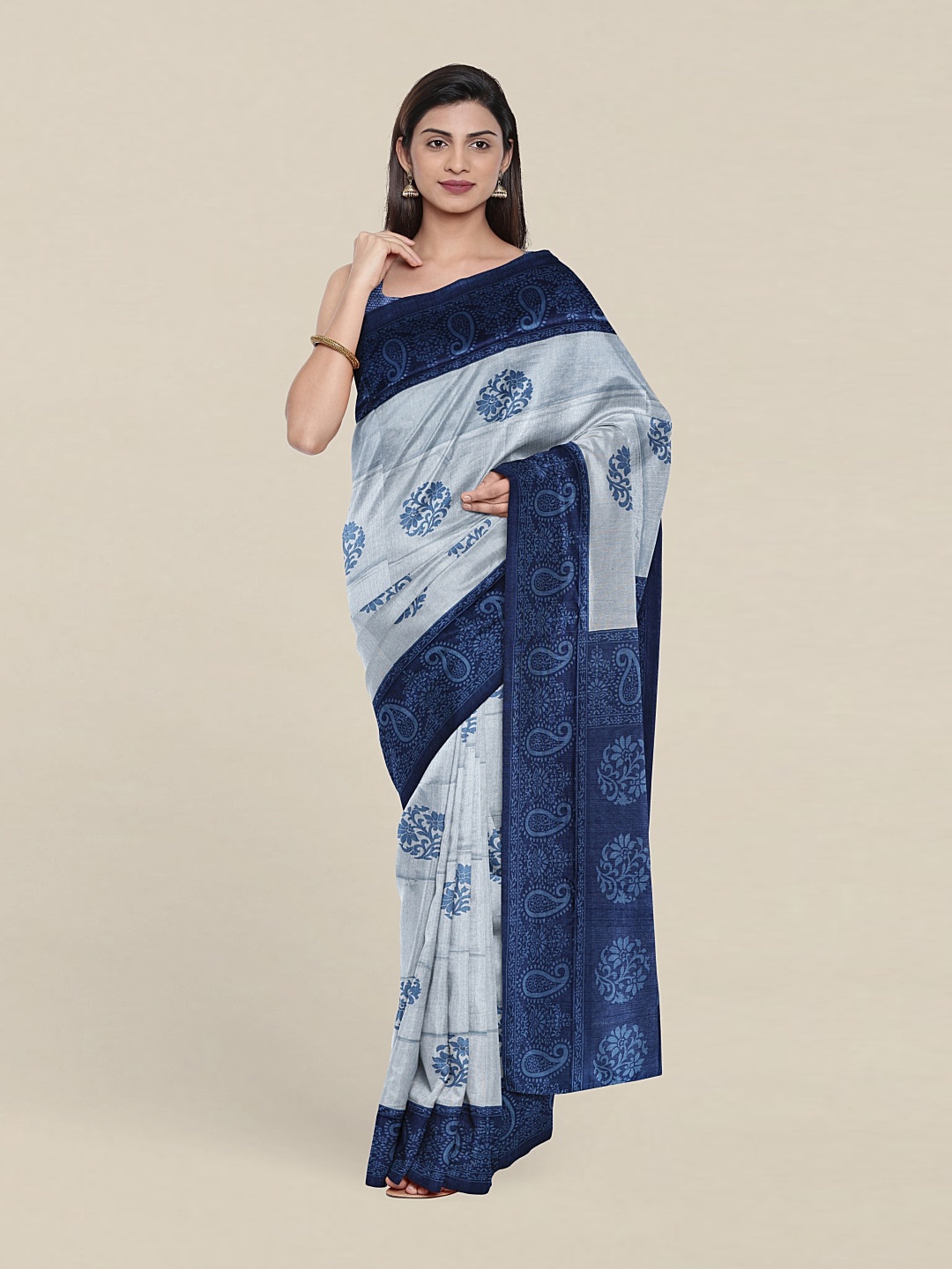 

Pothys Ethnic Motifs Printed Saree, Blue
