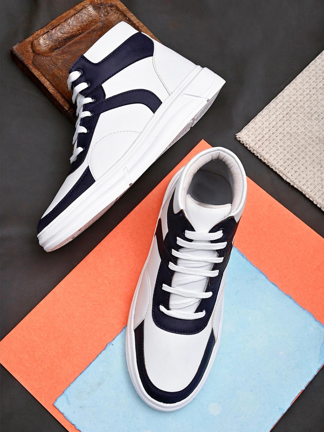 

Roadster Men Colourblocked PU Sneakers, Navy blue