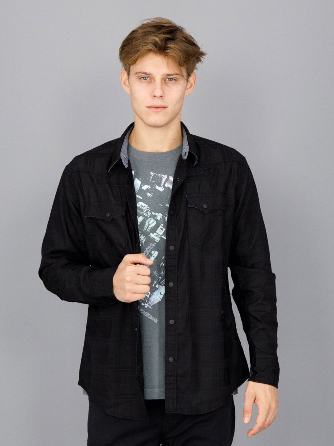 

FREESOUL Men Slim Fit Checked Casual Shirt, Black