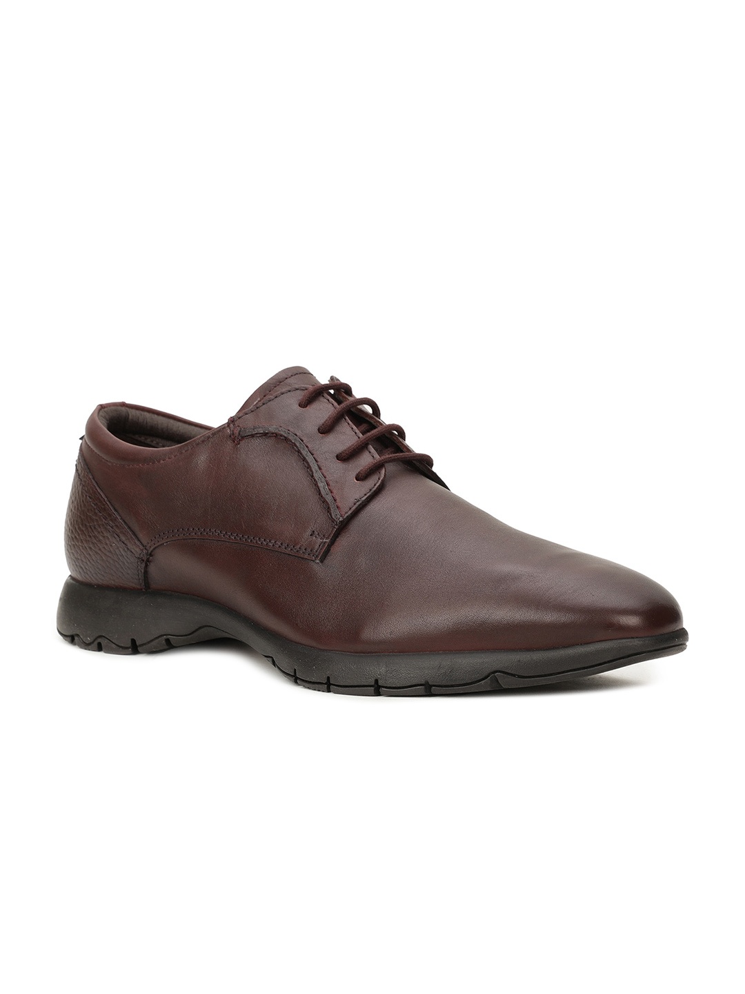 

Hush Puppies Men Solid Leather Formal Derby, Maroon