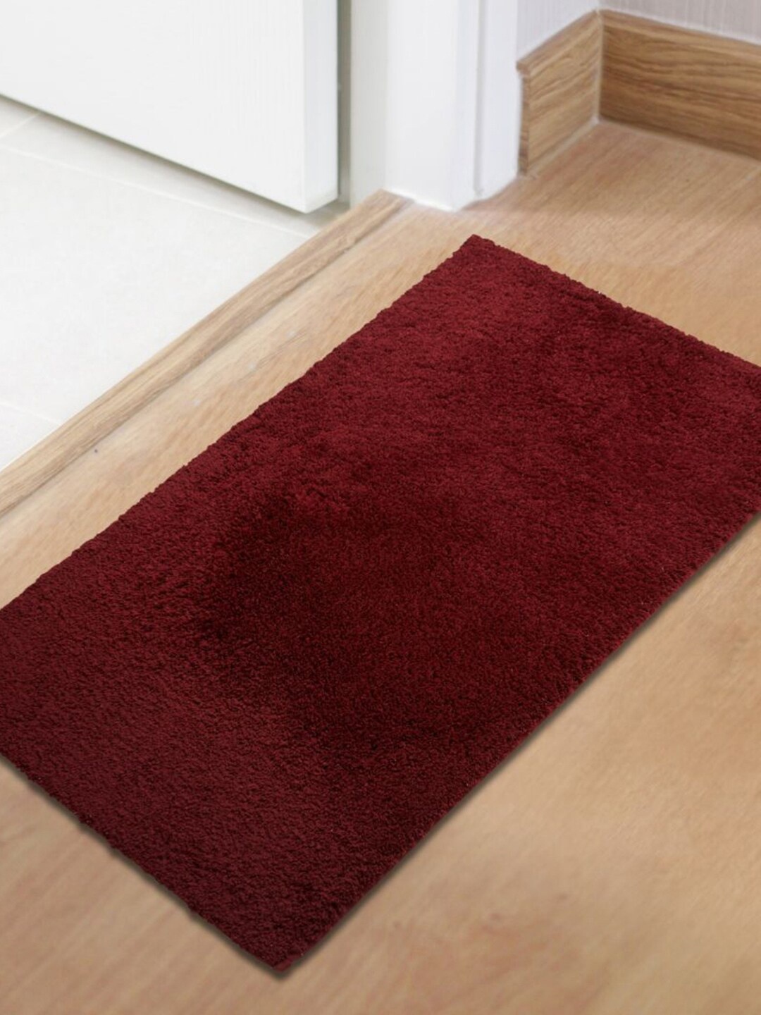 

SPACES 100% Cotton Bath Rugs, Red