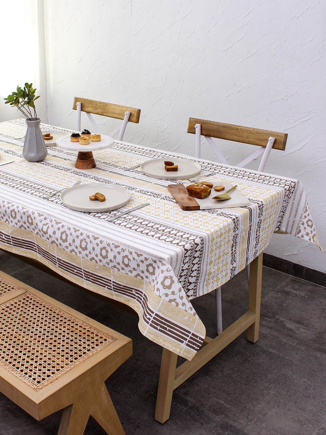 

House This Printed 8 Seater Cotton Table Cover, Beige