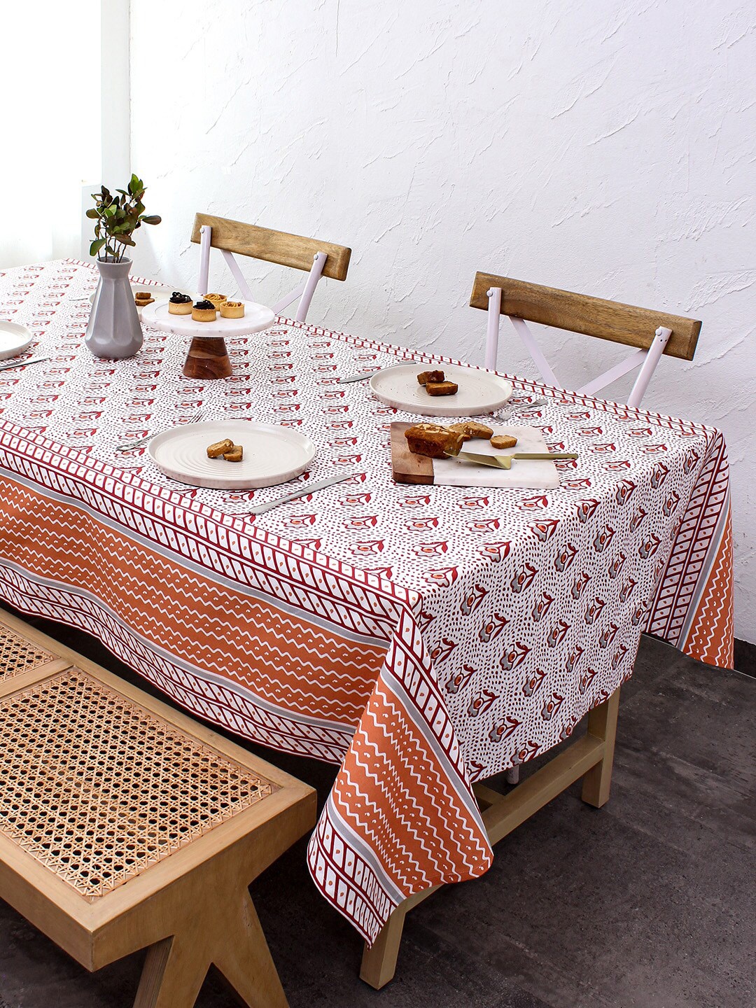 

House This Printed Cotton 8 Seater Table Cover, Red