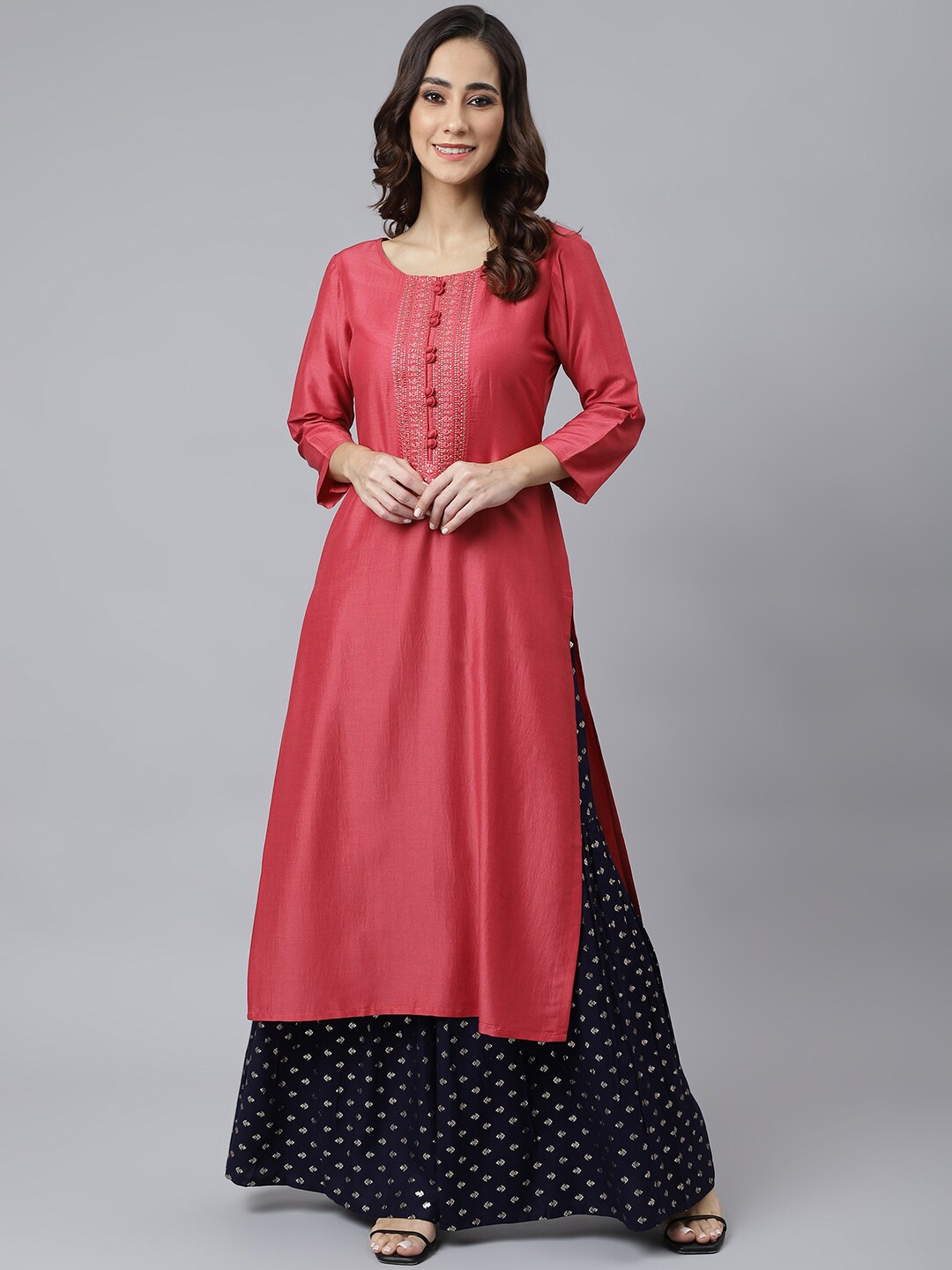 

Janasya Women Pink Ethnic Motifs Yoke Design Thread Work Kurta