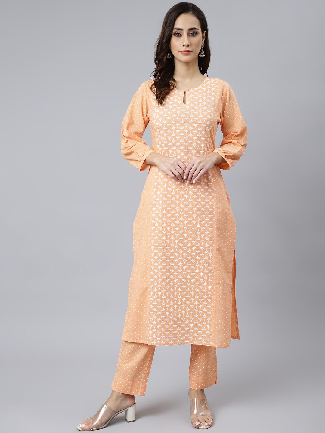 

Janasya Women Floral Printed Pure Cotton Kurta with Trousers, Orange
