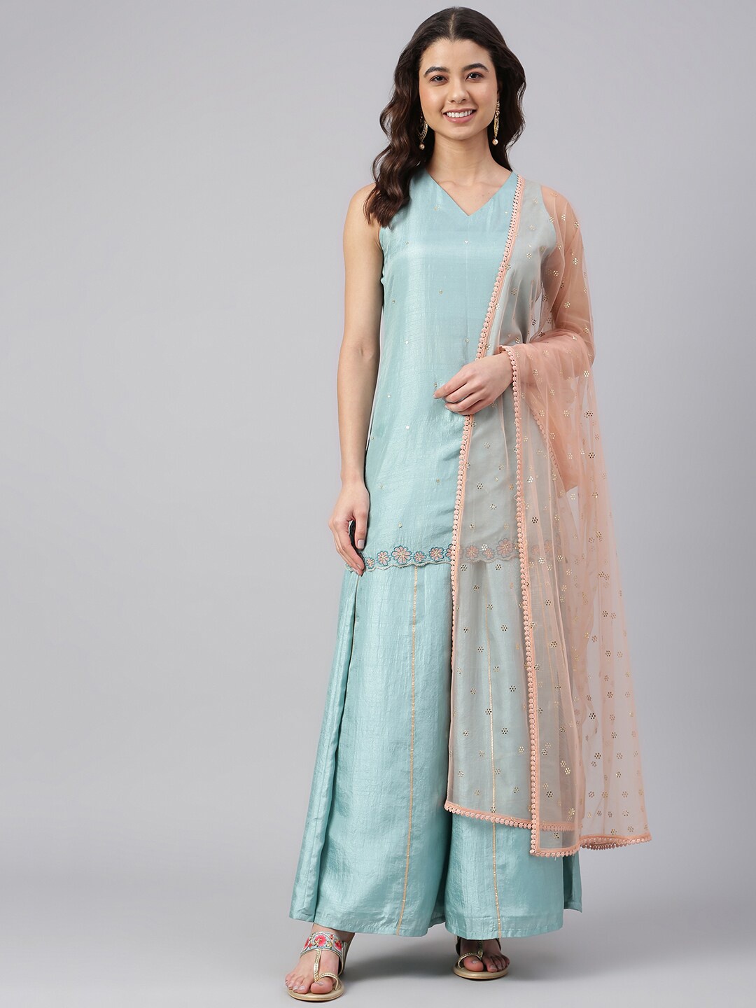 

Janasya Women Embroidered Thread Work Kurta with Palazzos & With Dupatta, Green