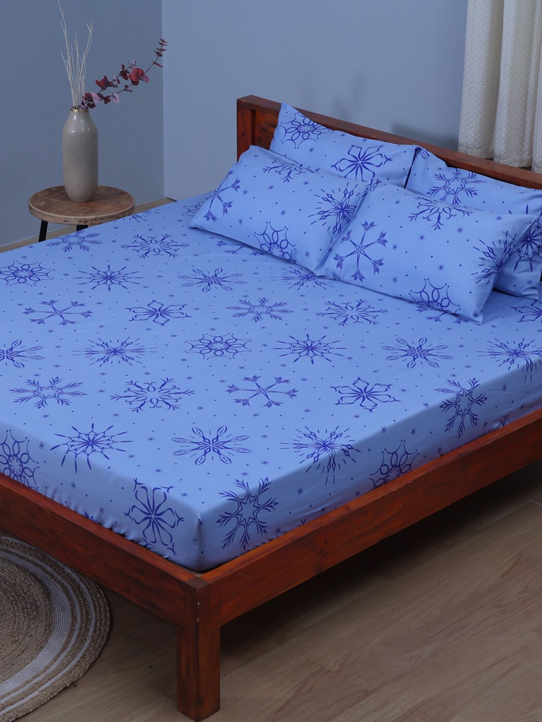 

BLUE DAHLIA Printed 250 TC King Cotton Fitted Bedsheet with 2 Pillow Covers
