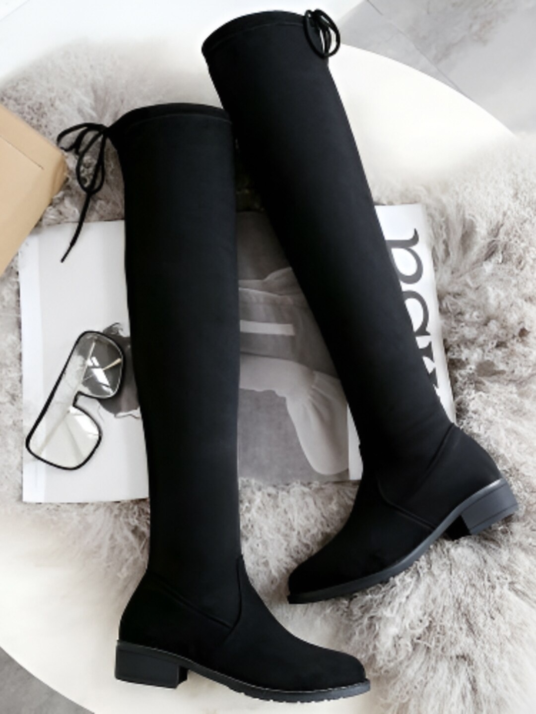 

Alishtezia Women Black Solid Over The Knee Boots