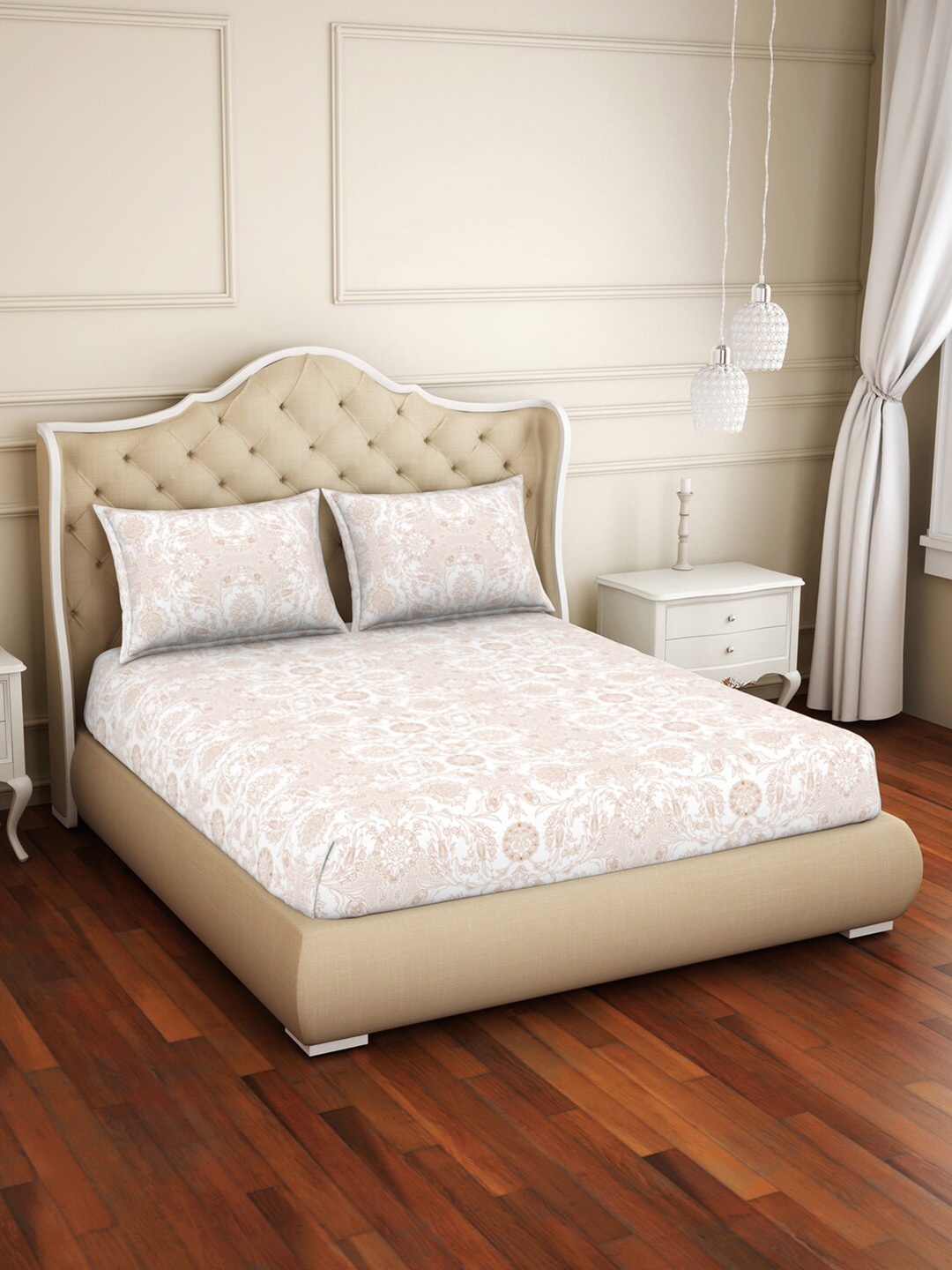 

Welspun White & Orange Floral 150 TC King Bedsheet with 2 Pillow Cotton Covers