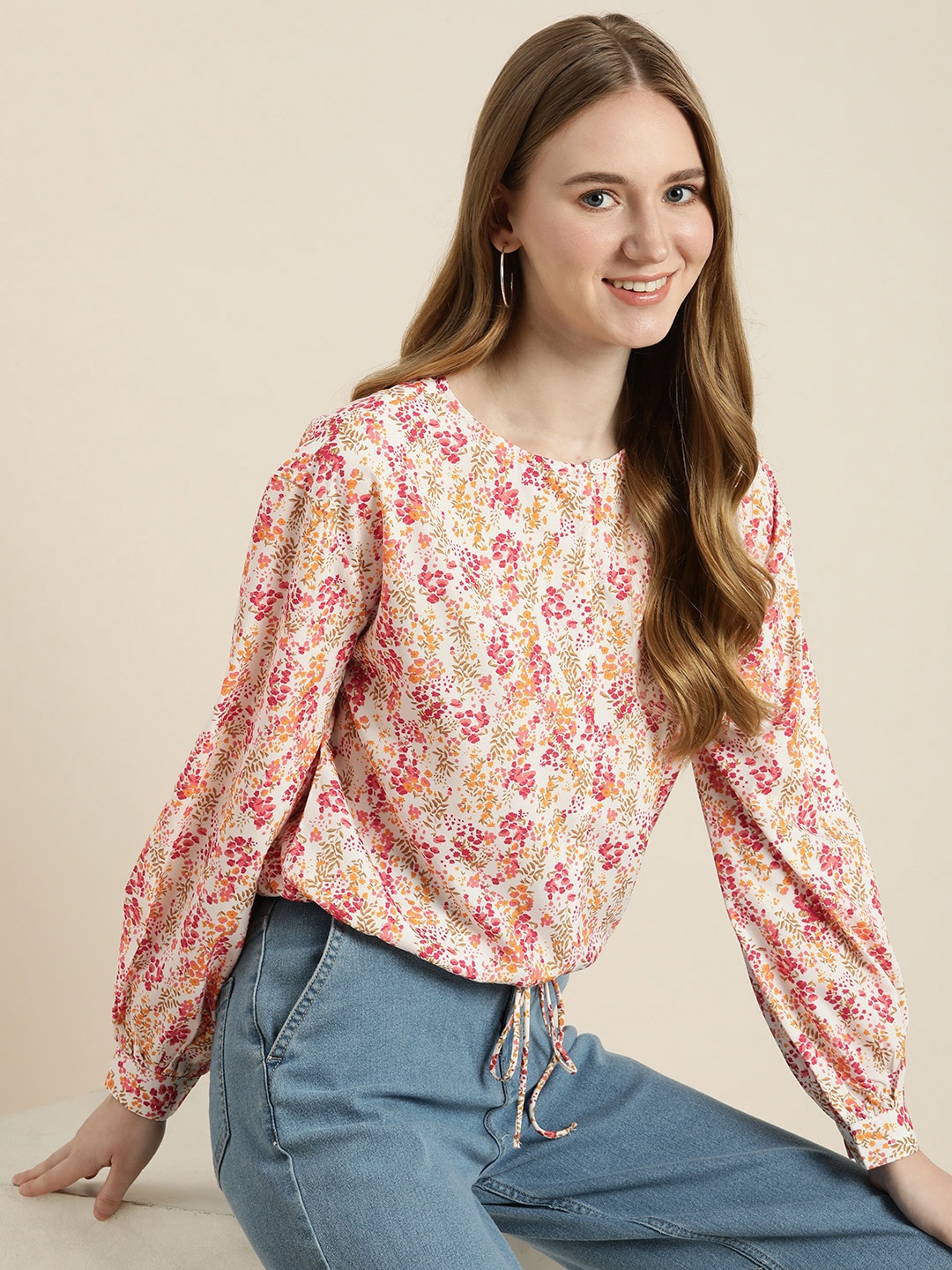 encore by INVICTUS Round Neck Floral Printed Blouson Top, White