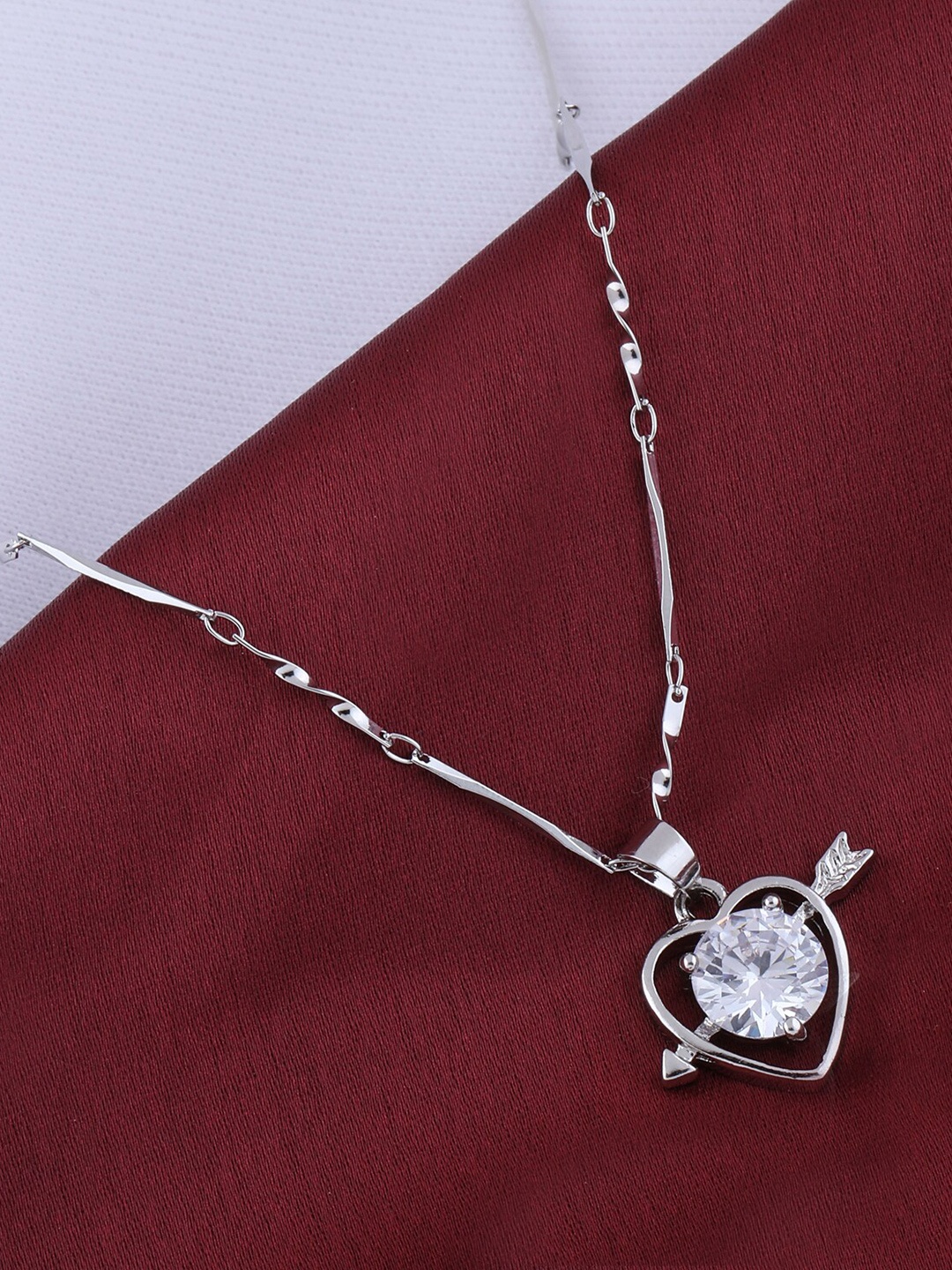 

Silver Shine Silver-Plated American Diamond Chain