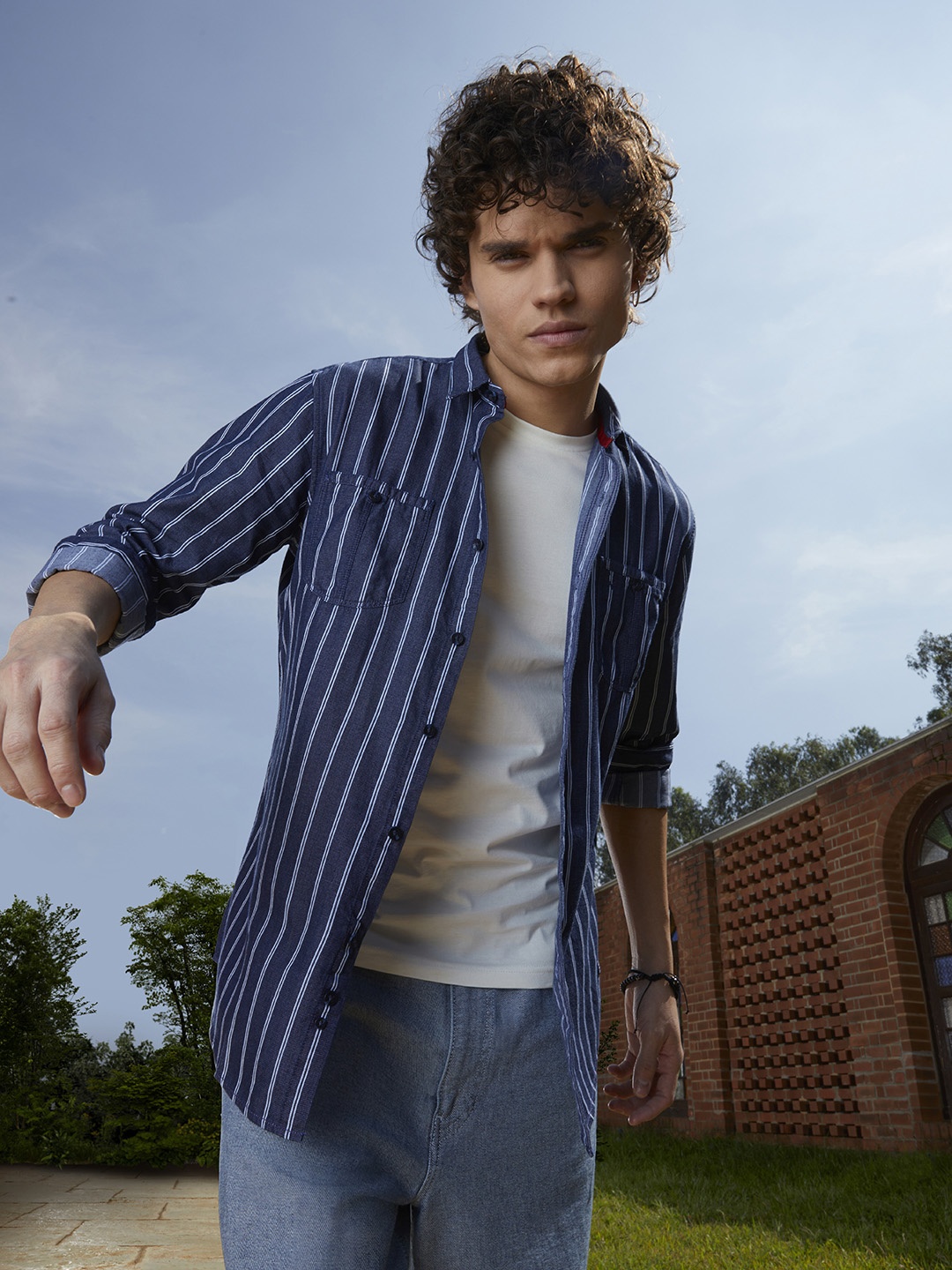 

Allen Solly Sport Men Cotton Striped Casual Shirt, Navy blue