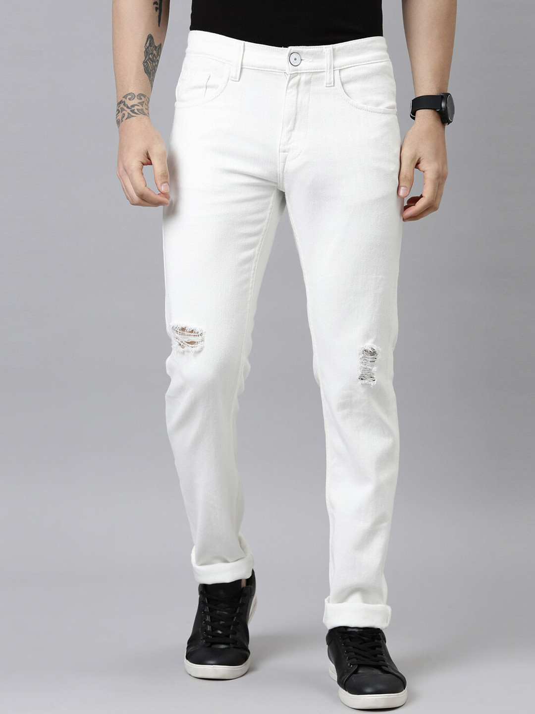 

American Bull Men Slim Fit Mildly Distressed Jeans, White