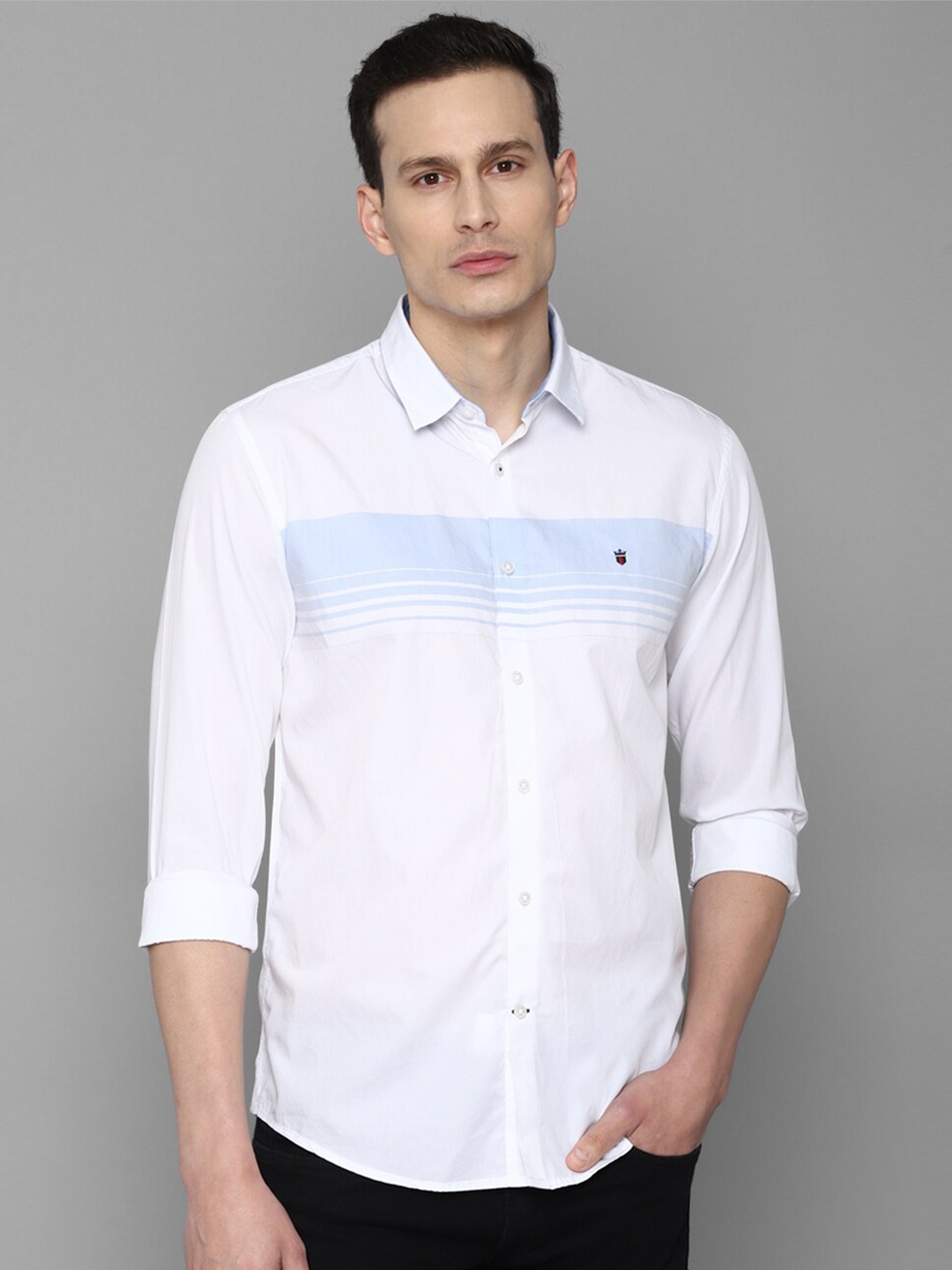 

Louis Philippe Sport Men Slim Fit Horizontal Striped Pure Cotton Casual Shirt, White