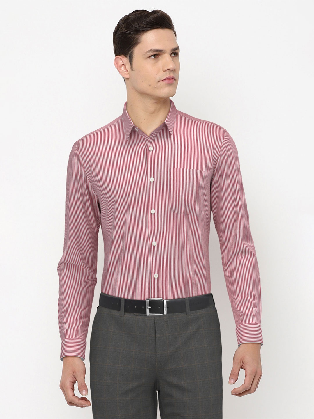 

Peter England Men Pinstripes Formal Shirt, Pink