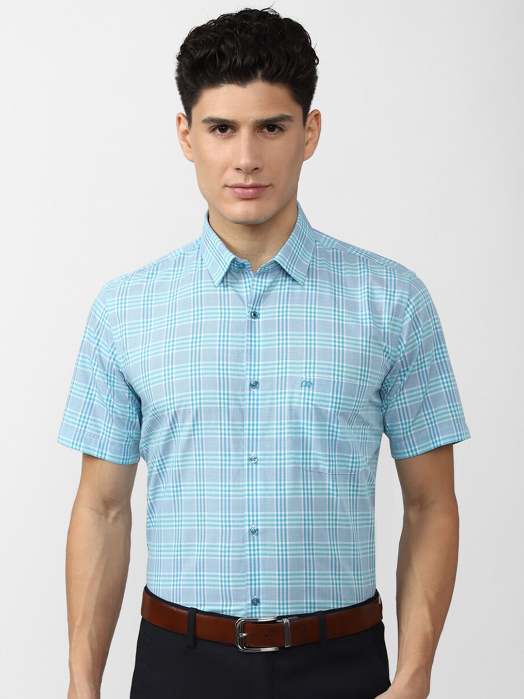 

Peter England Men Checked Formal Shirt, Blue