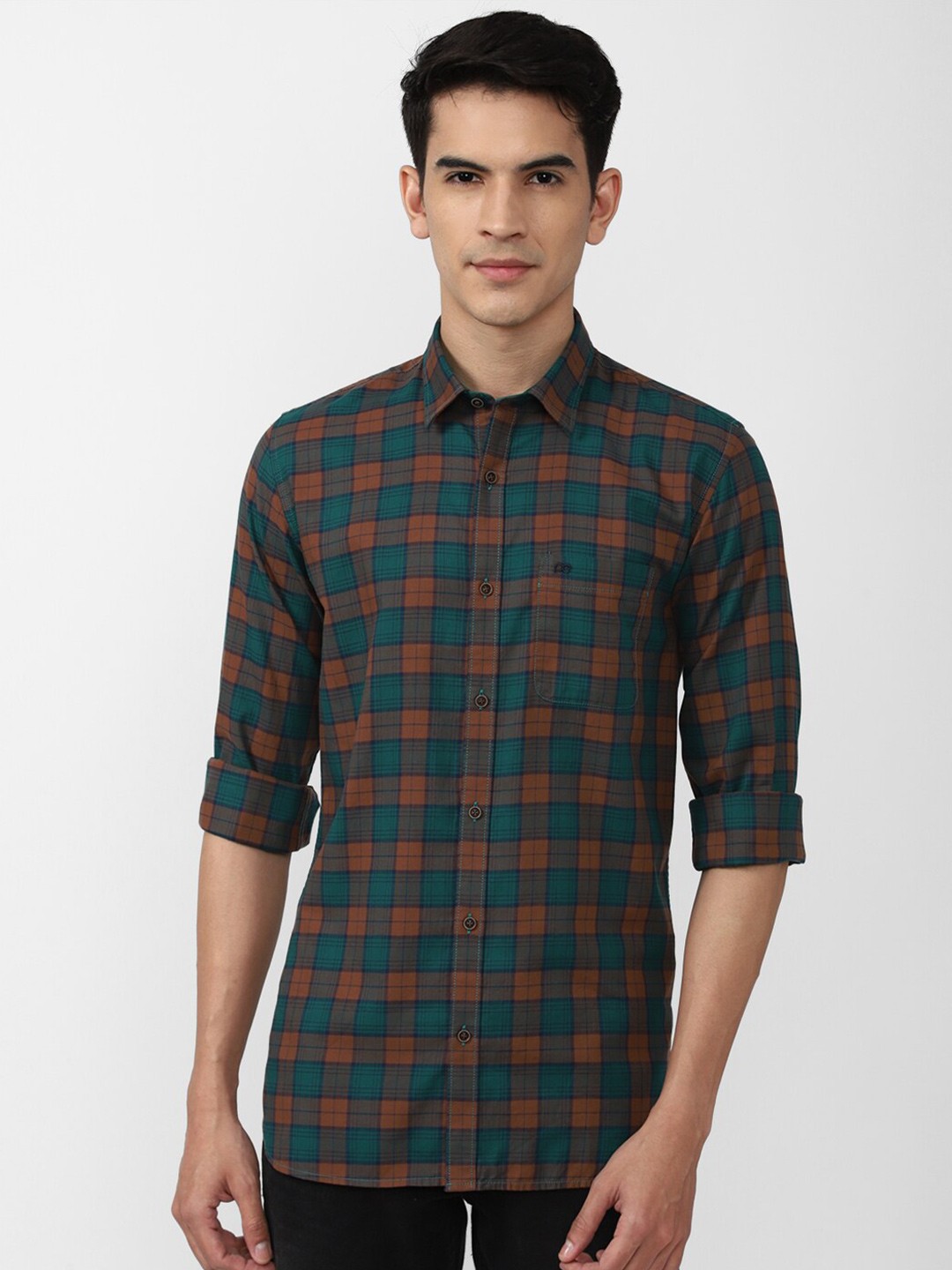 

Peter England Casuals Men Slim Fit Checked Pure Cotton Casual Shirt, Green