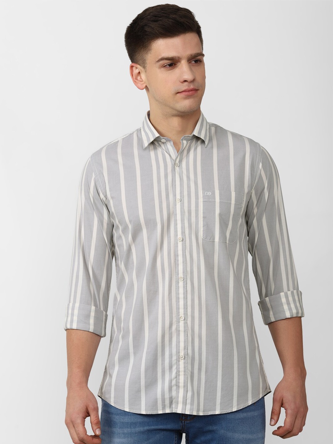 

Peter England Casuals Men Slim Fit Striped Casual Shirt, Grey