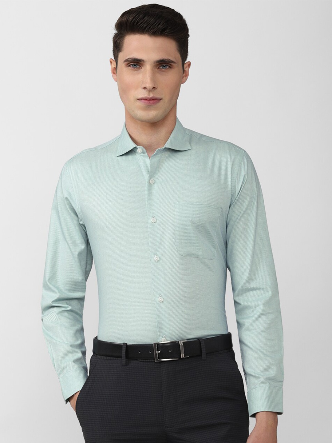 

Peter England Elite Men Pure Cotton Formal Shirt, Blue
