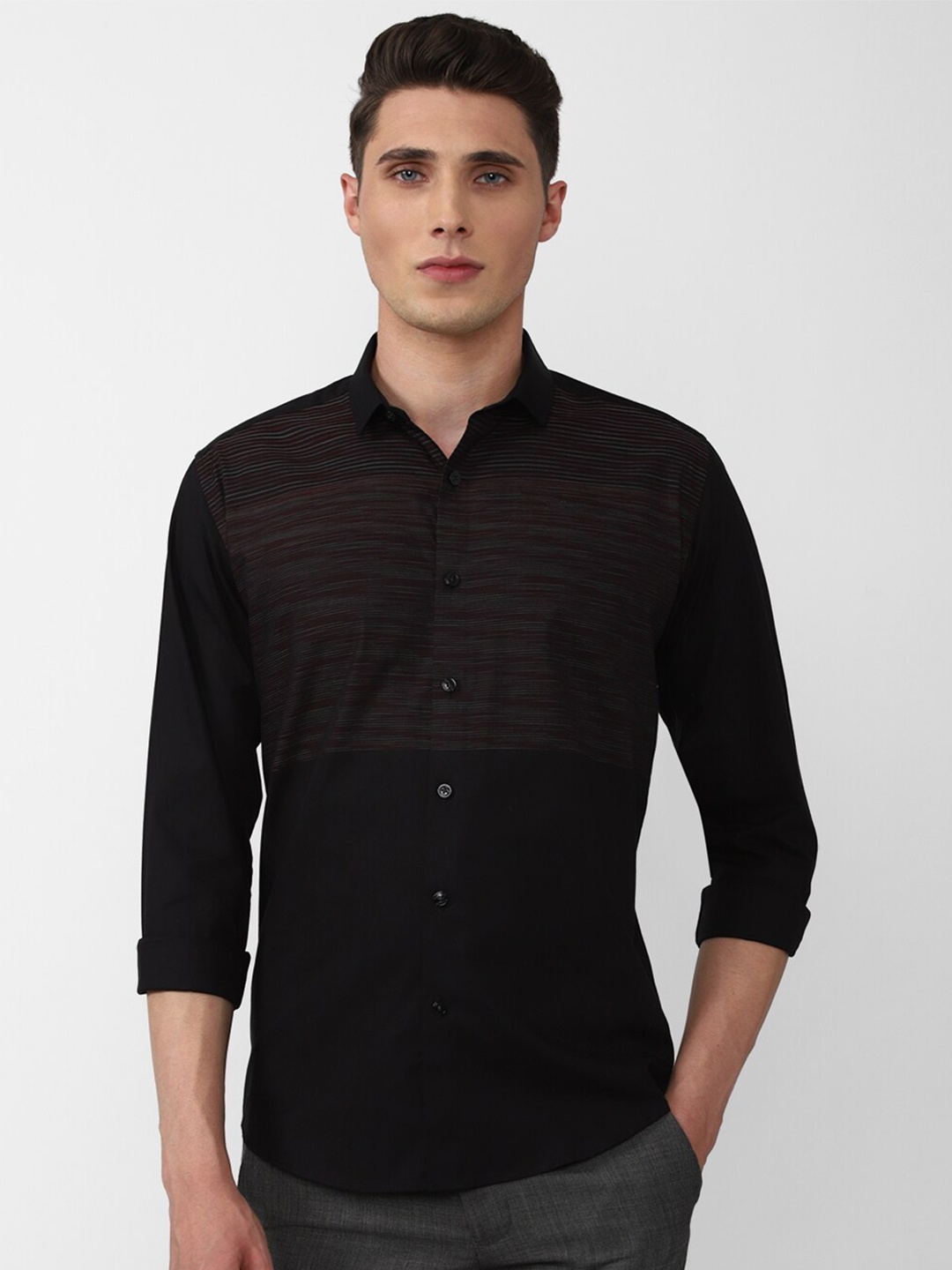 

V Dot Men Slim Fit Horizontal Stripes Casual Shirt, Black