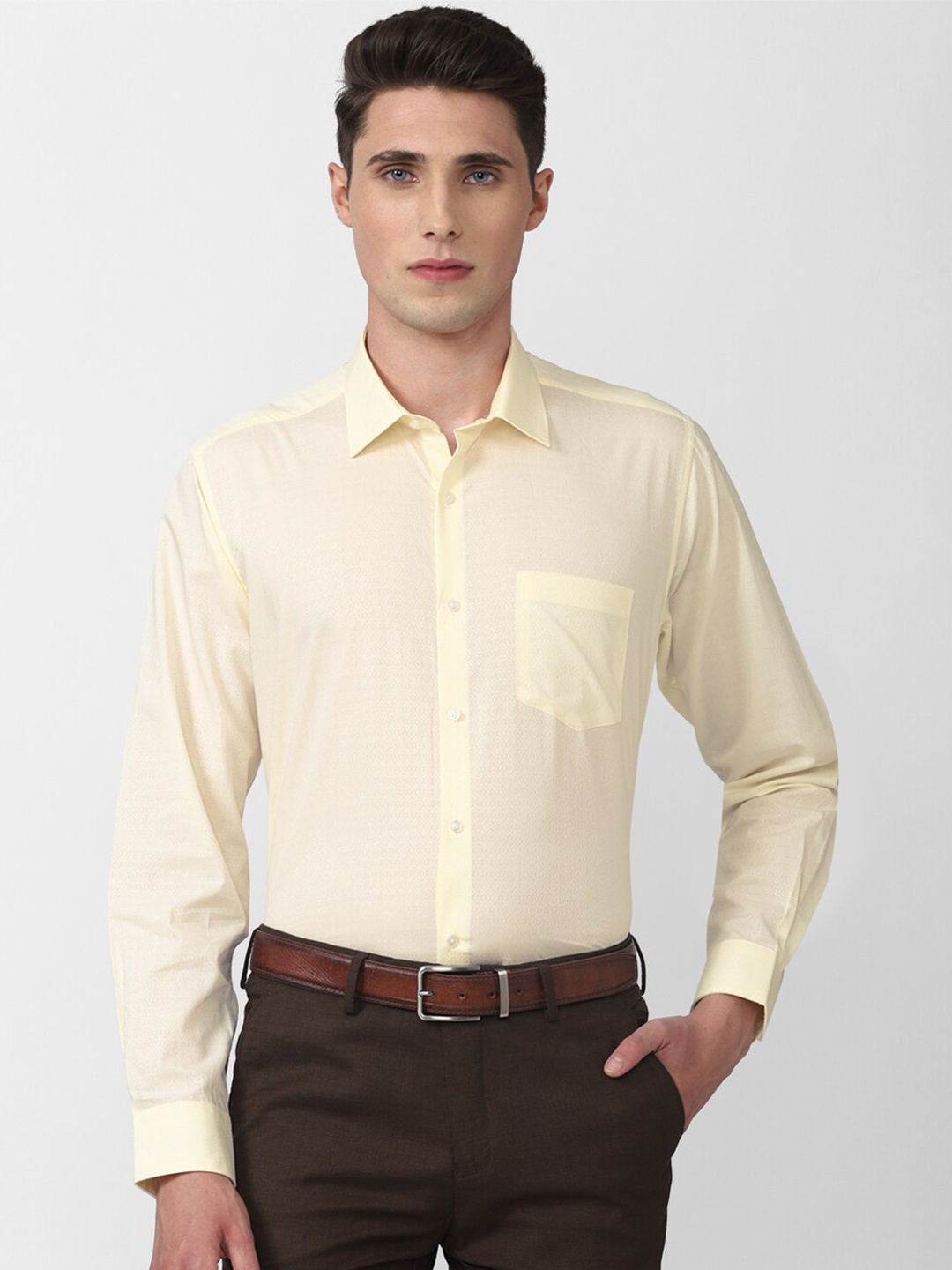 

Van Heusen Men Solid Regular Fit Pure Cotton Formal Shirt, Beige