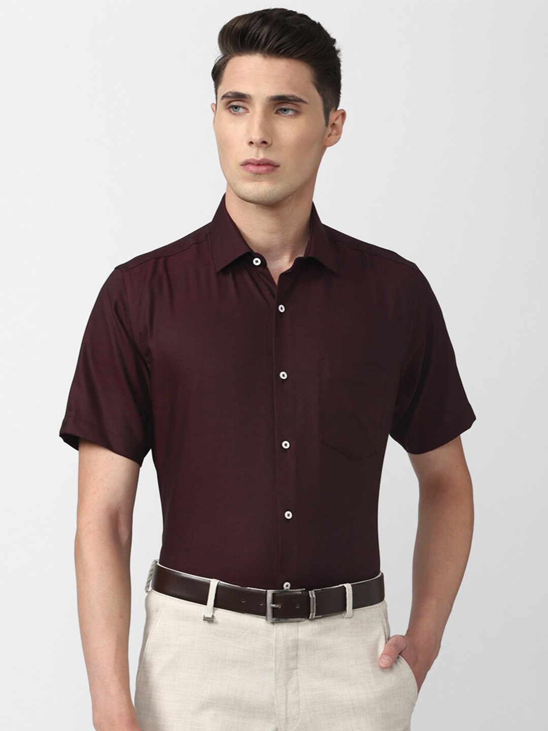 

Van Heusen Men Solid Regular Fit Pure Cotton Formal Shirt, Brown