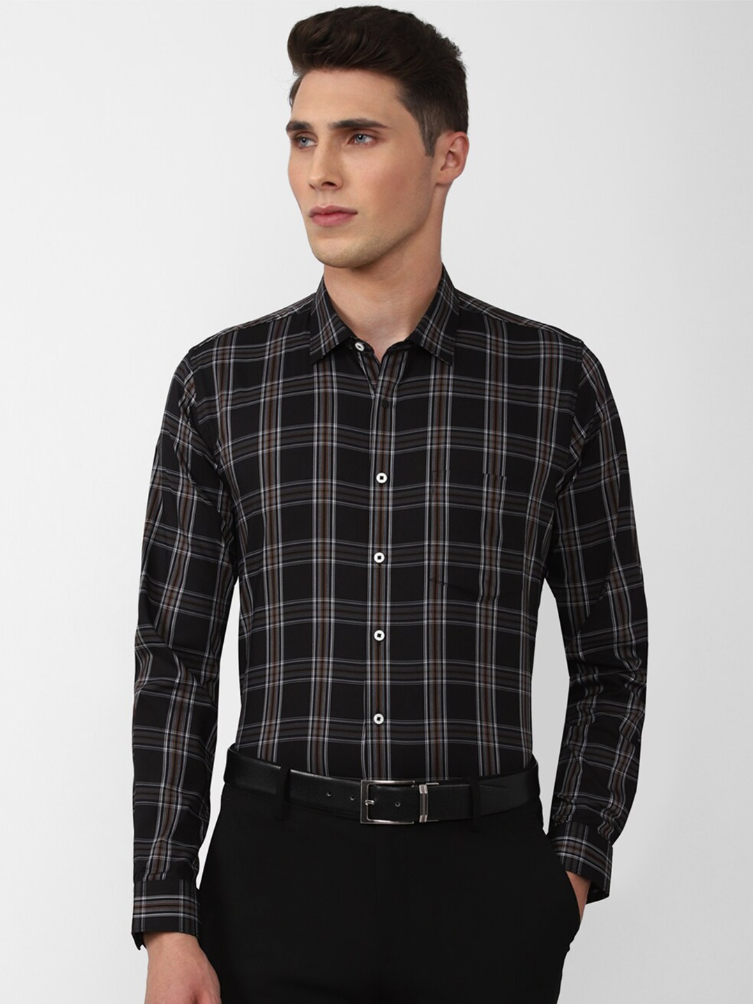 

Van Heusen Men Slim Fit Checked Formal Shirt, Black