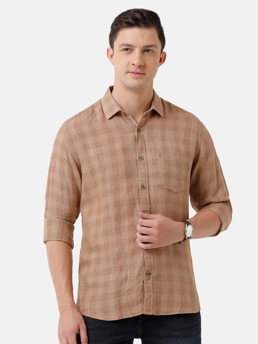 

Linen Club Men Checked Casual Shirt, Brown