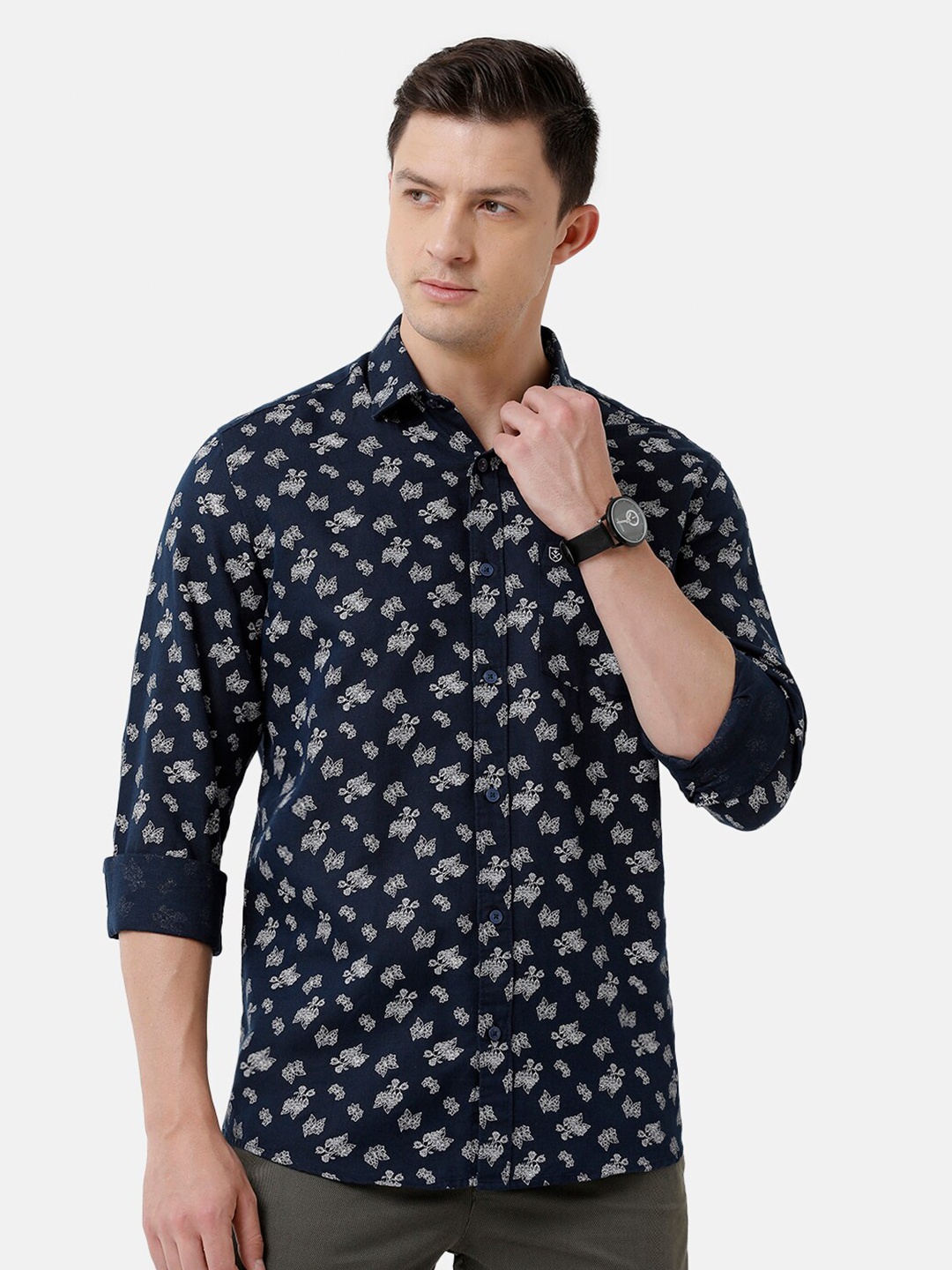 

Linen Club Men Printed Sustainable Casual Regular Fit Linen Shirt, Navy blue