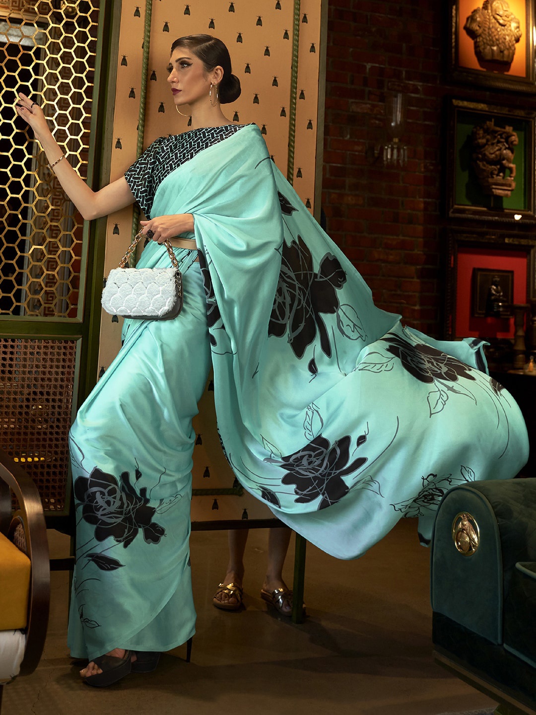 

Mitera Sea Green & Black Floral Printed Saree