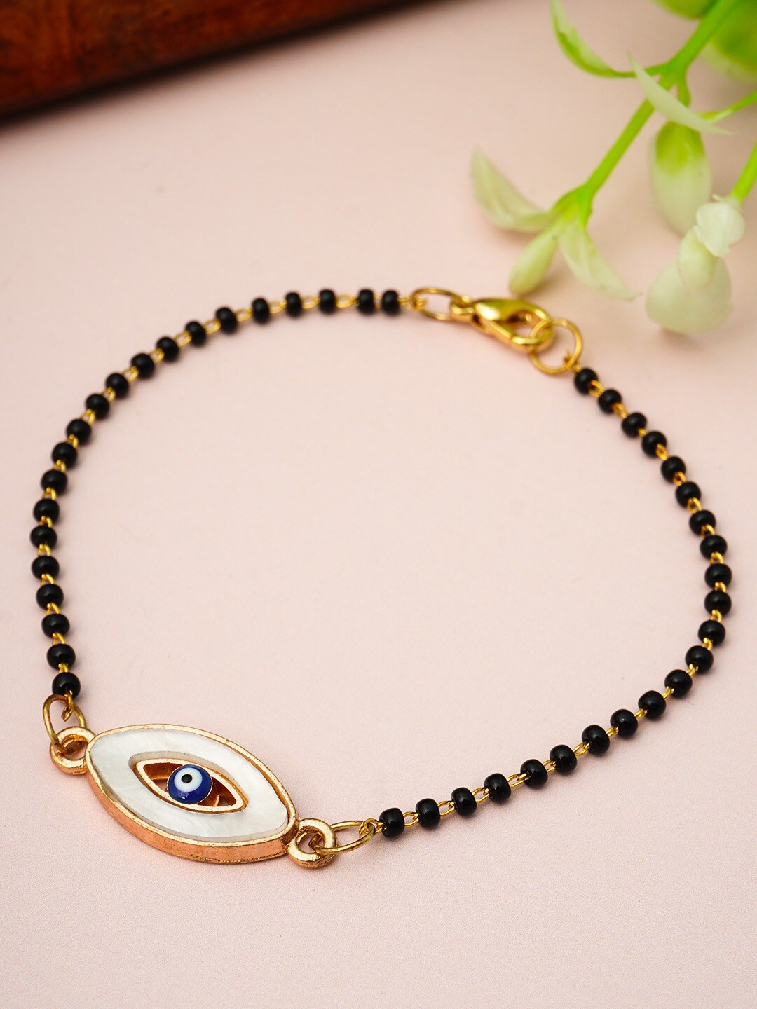 

Ferosh Women White & Gold-Toned Gold-Plated Link Bracelet