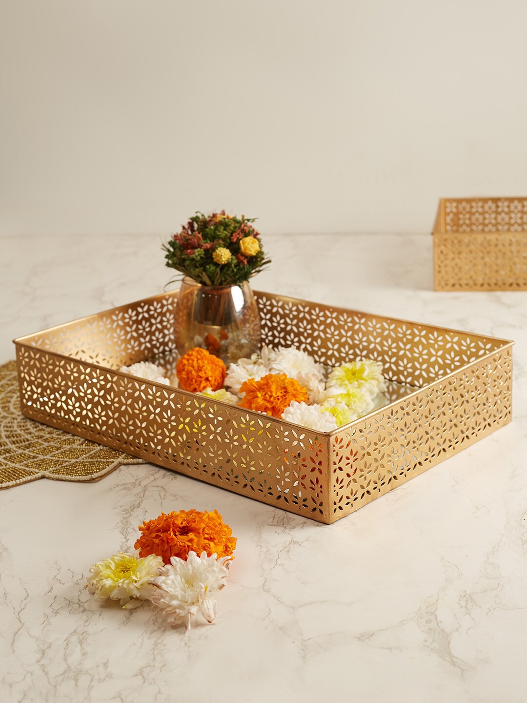 

HomeTown Metal Decorative Tray, Gold