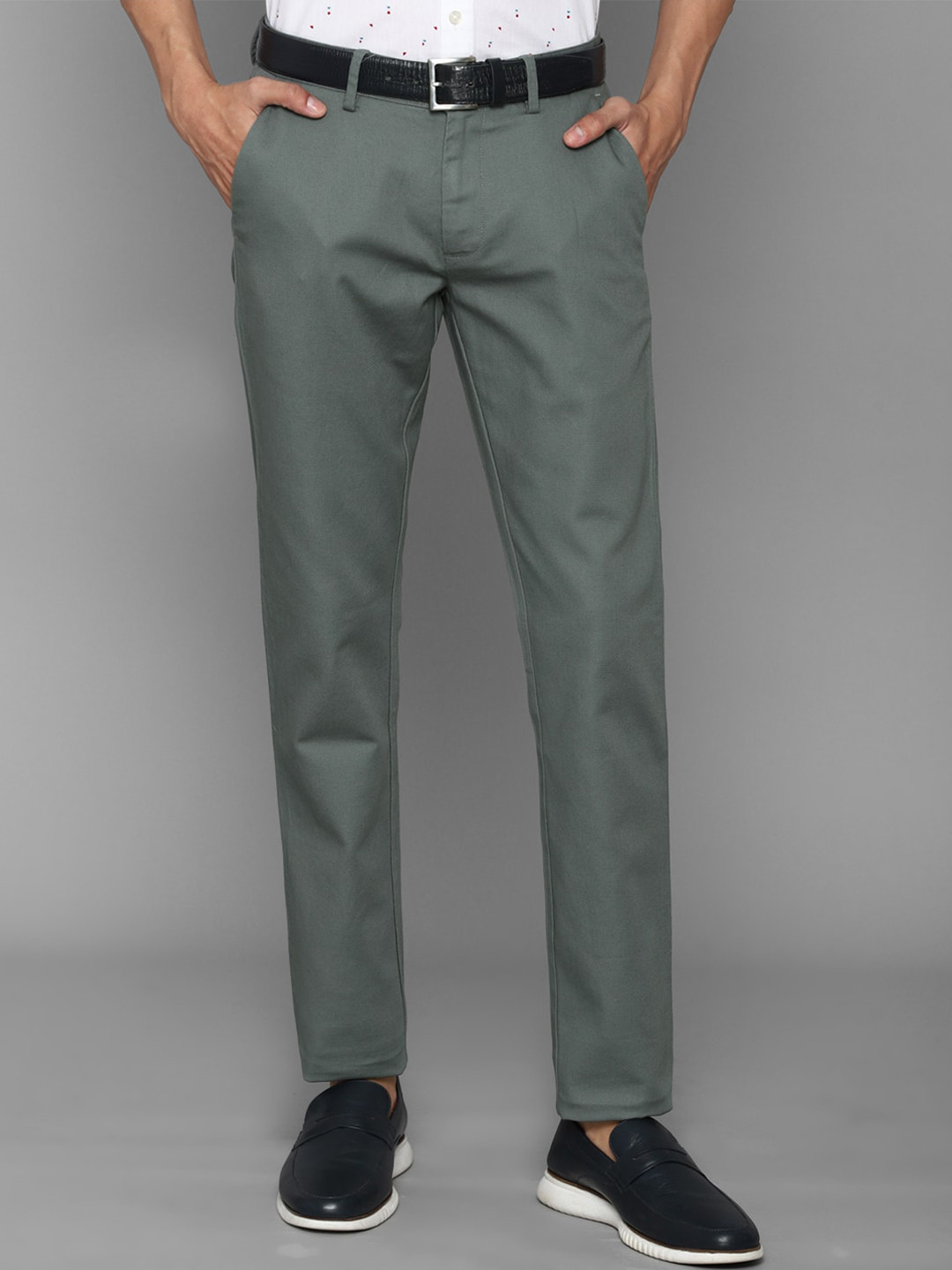 

Allen Solly Men Slim Fit Trousers, Grey