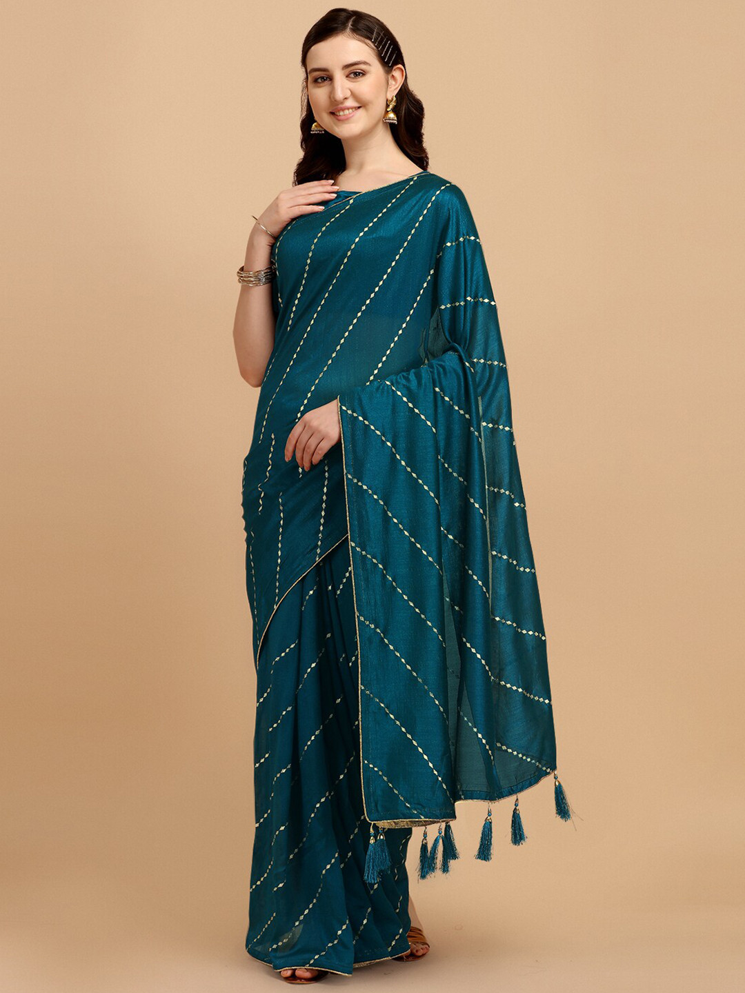 

Fab Dadu Striped Silk Blend Saree With Blouse Piece, Blue