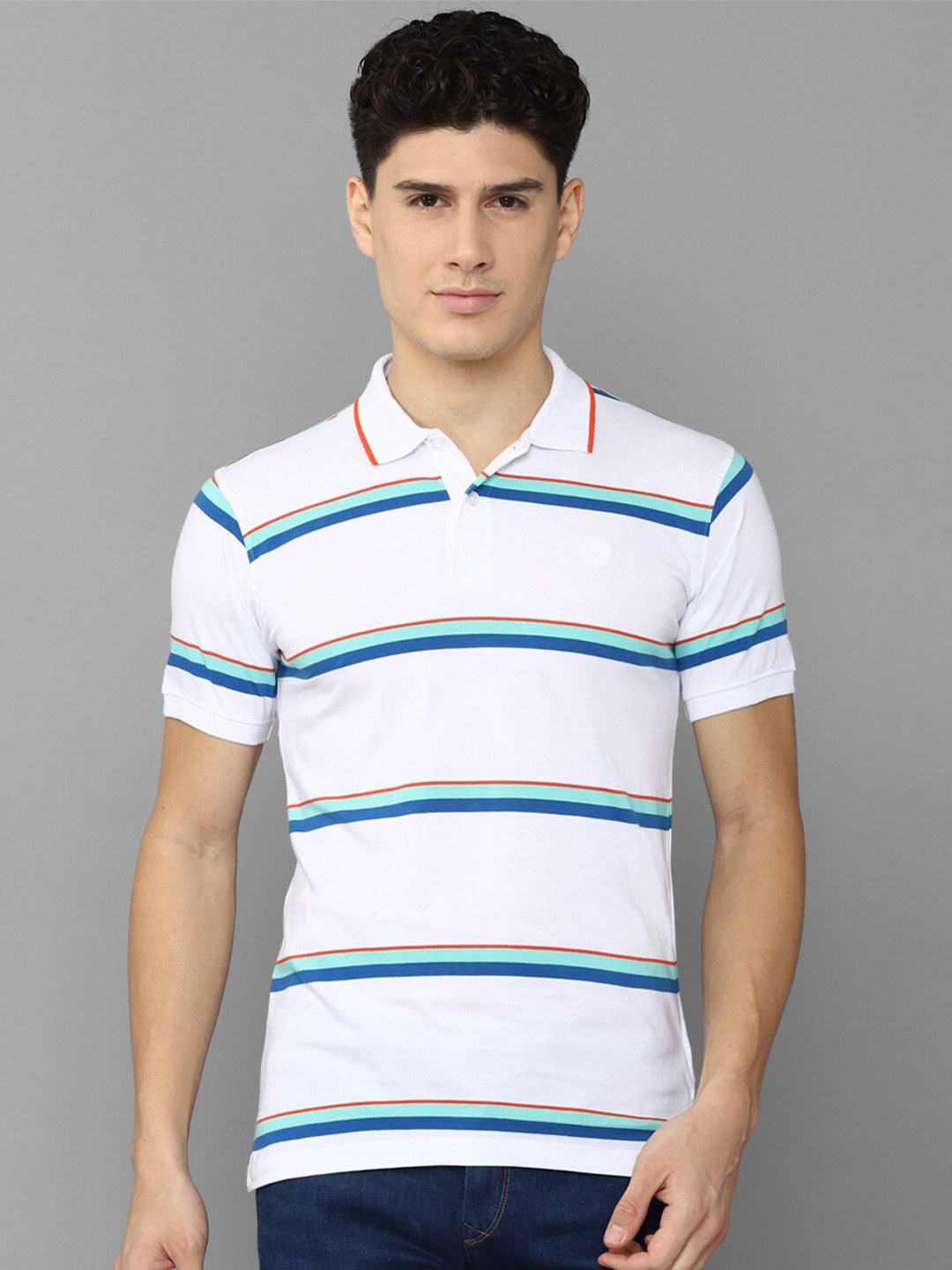 

Allen Solly Men Striped Printed Slim Fit T-shirt, White