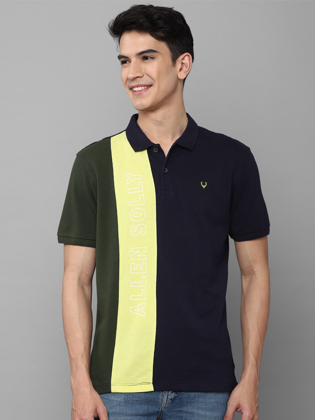 

Allen Solly Men Colourblocked Polo Collar T-shirt, Navy blue