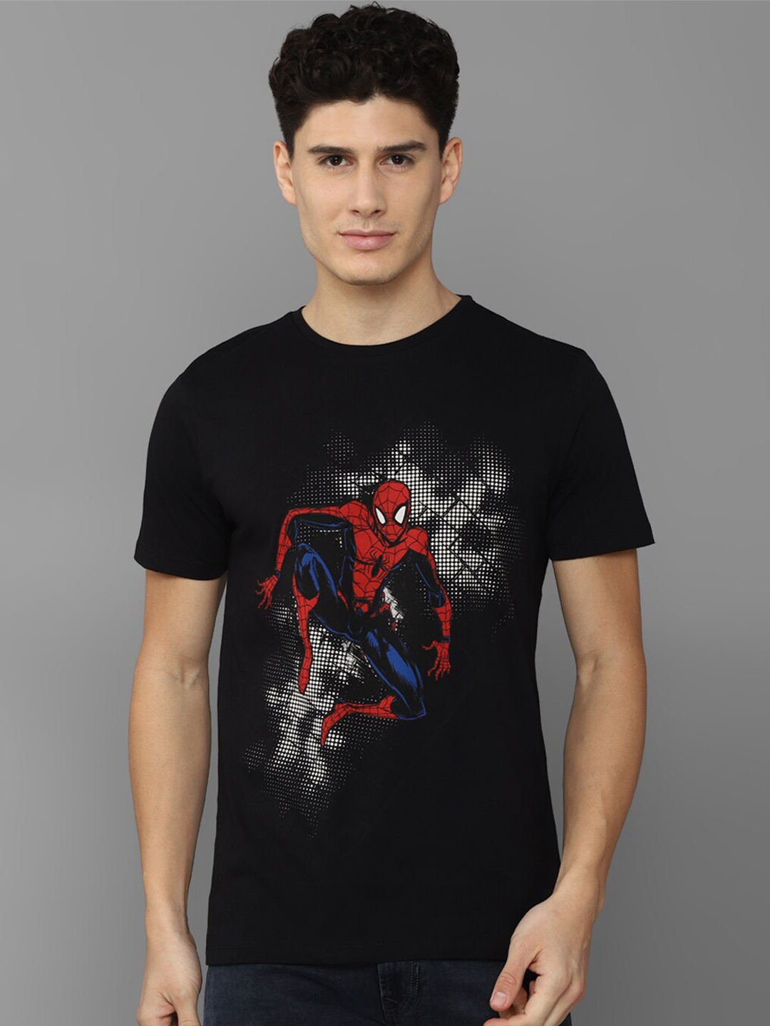 

Allen Solly Men Printed Slim Fit T-shirt, Black