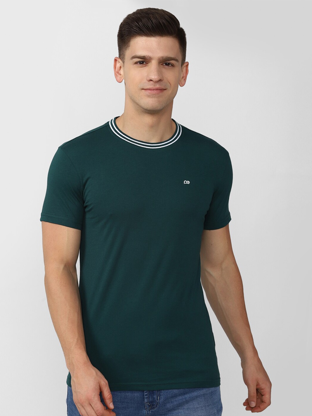 

Peter England Men Slim Fit T-shirt, Green
