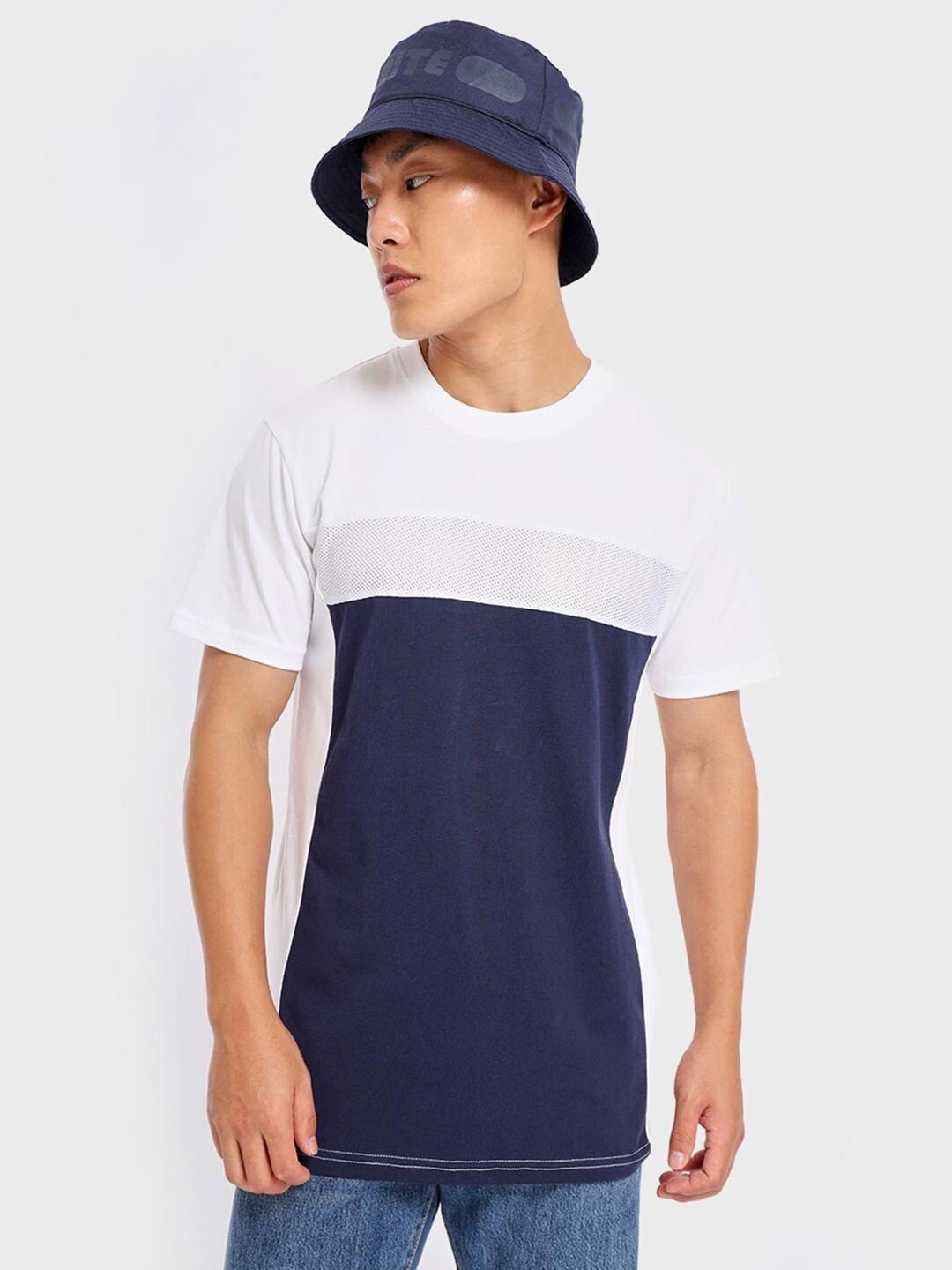 

Bewakoof Men Cotton Colourblocked T-shirt, Blue