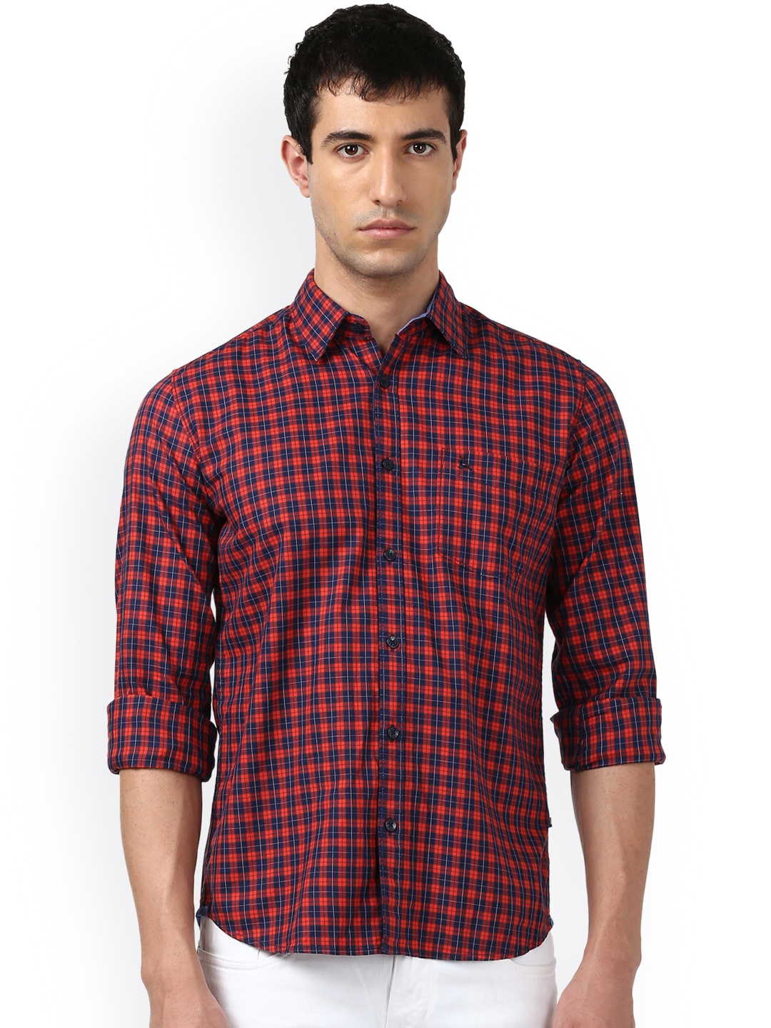 

Parx Men Red & Navy Blue Slim Fit Checked Casual Shirt