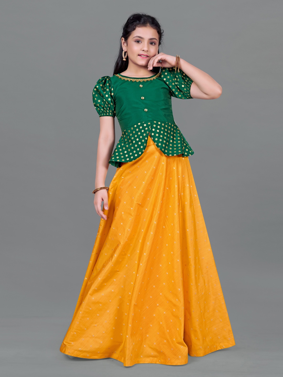 

FASHION DREAM Girls Green & Orange Printed Ready to Wear Lehenga &