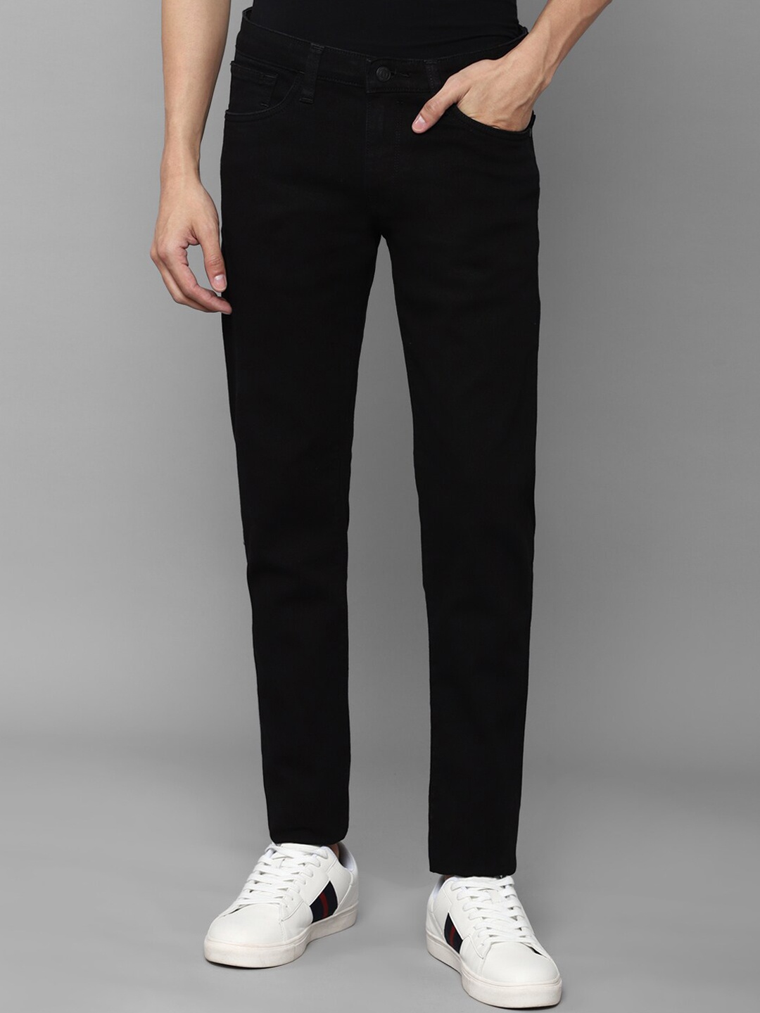 

Allen Solly Sport Men Pure Cotton Skinny Fit Jeans, Black